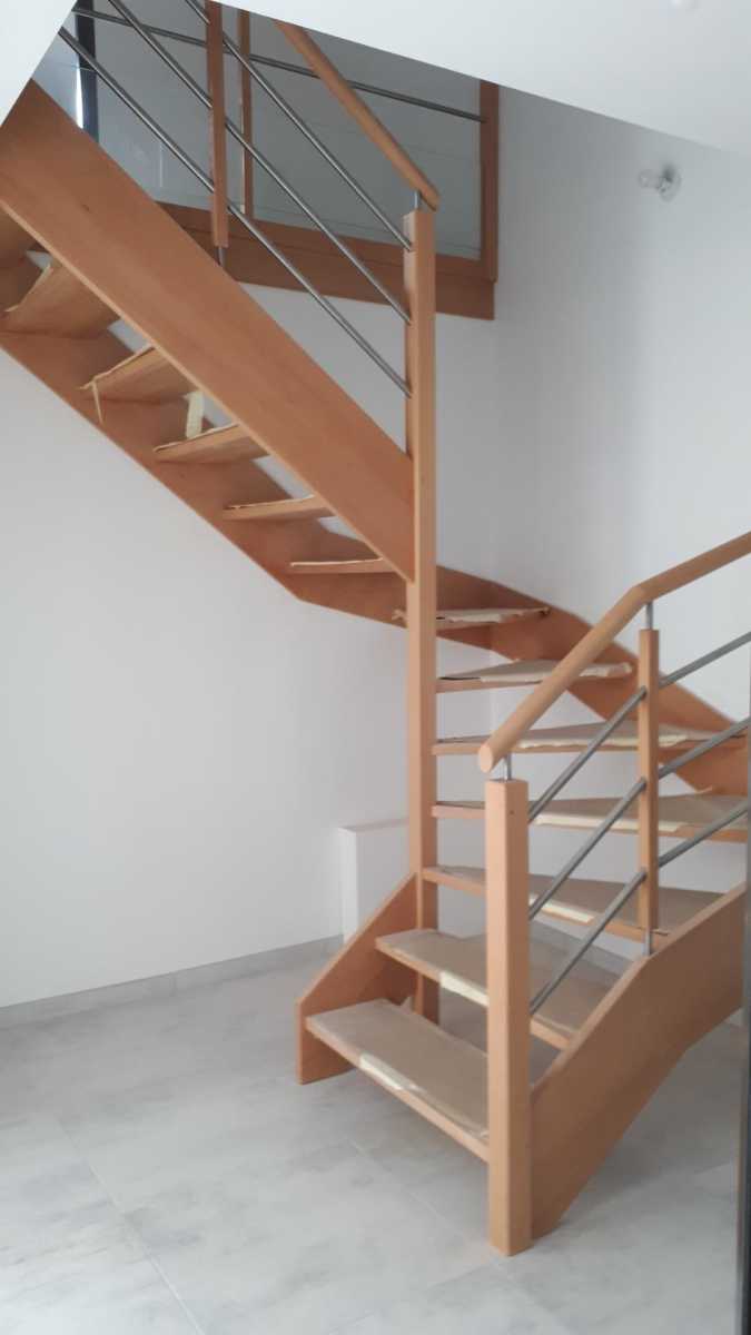BREIZH MENUIS Menuisier Vannes escalier en bois